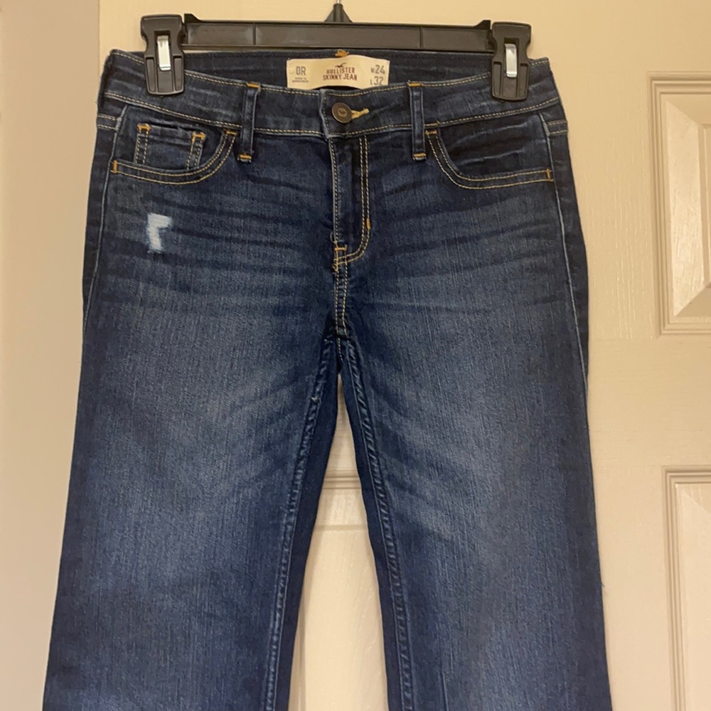 HOLLISTER SKINNY JEANS